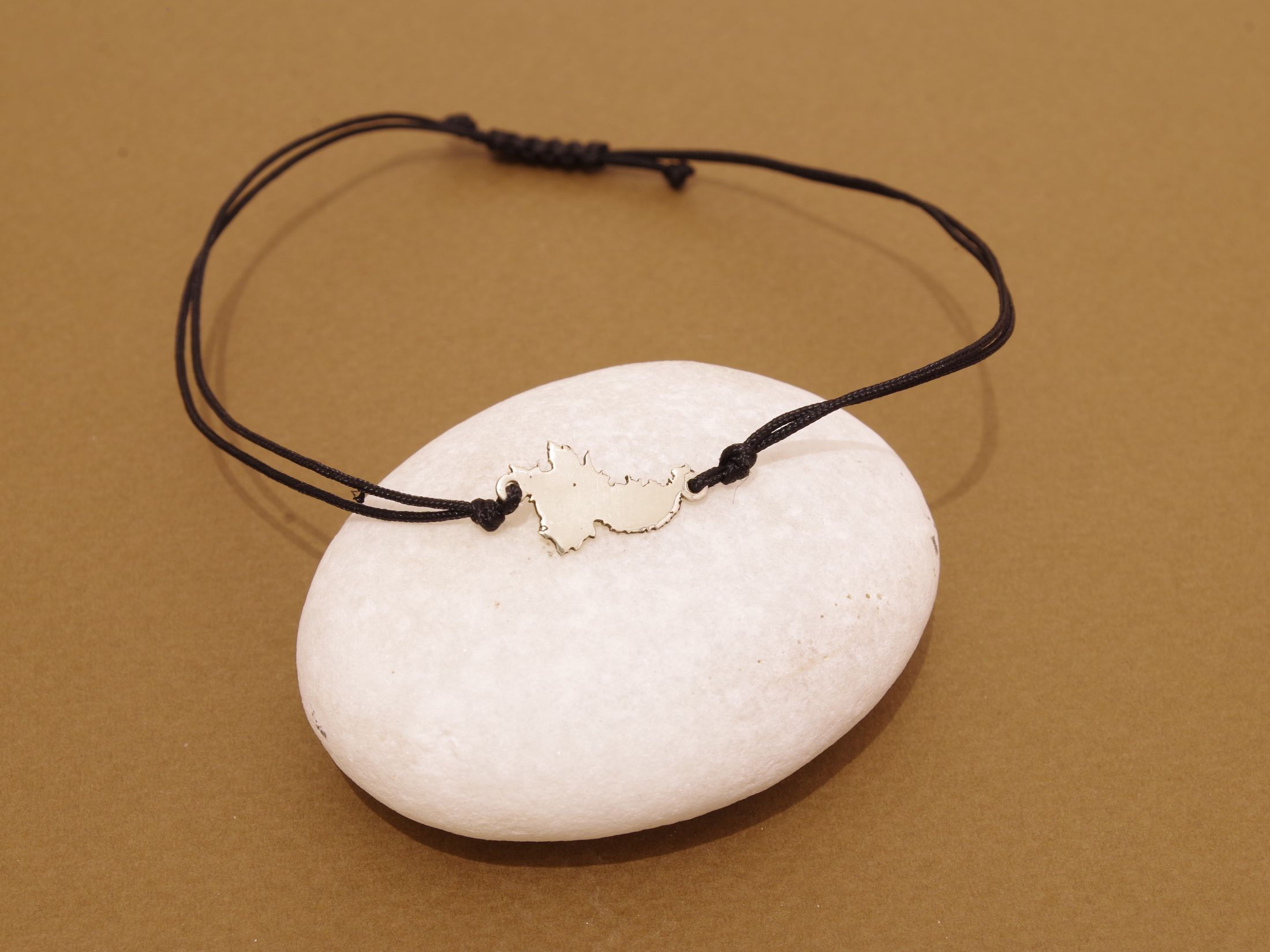 SYROS Premium Silver