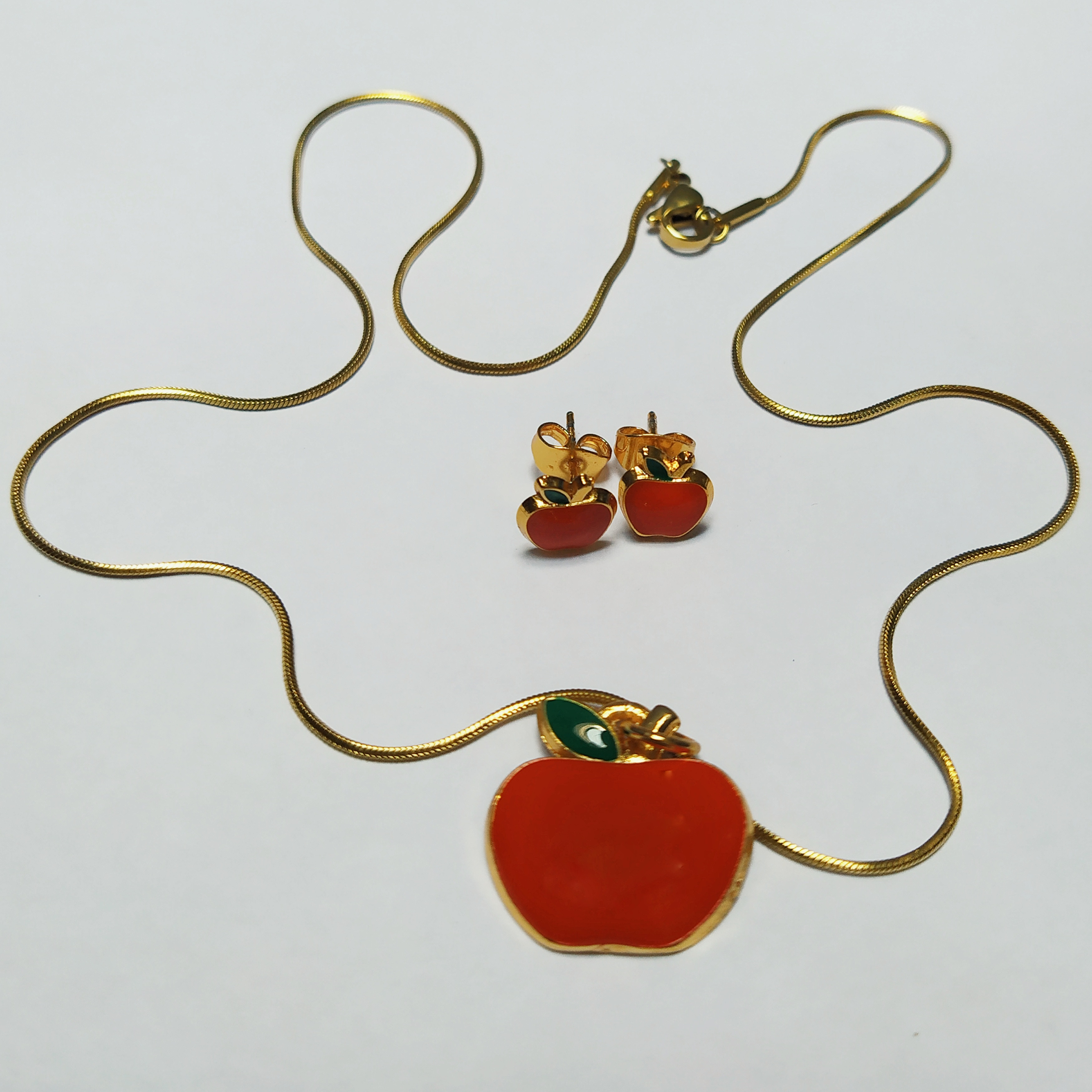 SET: Collar + Aretes / Manzanita