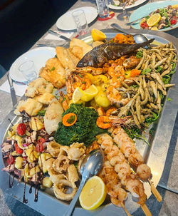 Steak-House Blockdiek GmbH & Co. KG, Fischspezialitäten, Fischplatte, 01