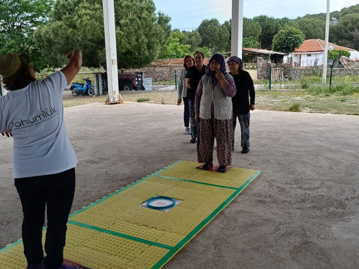 Dikili Katıralan’da Kadınlar Hemsball Turnuvası İçin Hazırlanıyor