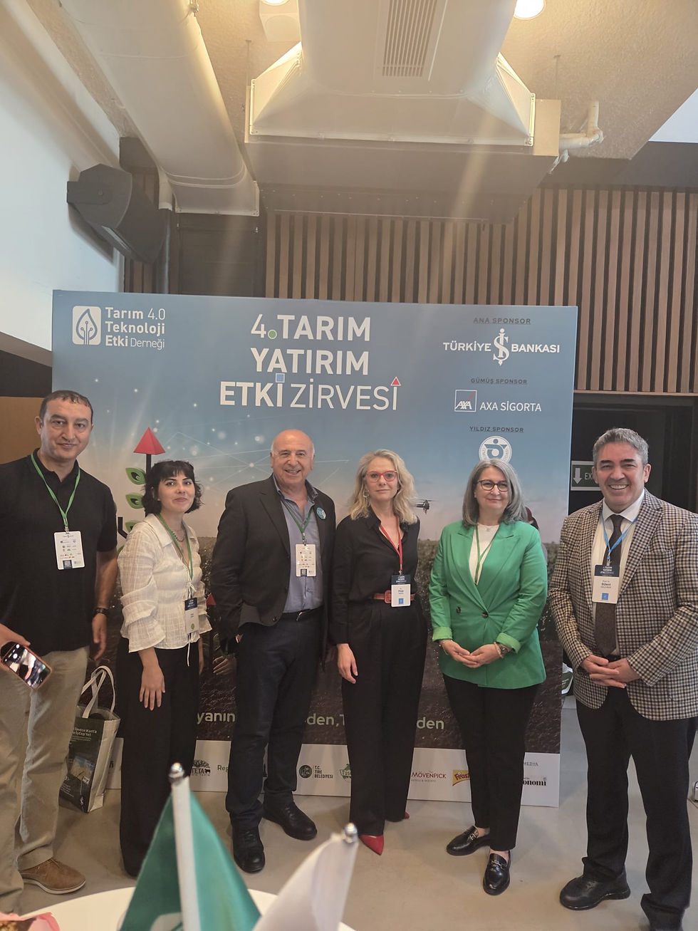 Tohumluk Vakfı İzmir Gönüllüleri Tarım Yatırım Etki Zirvesi’nde
