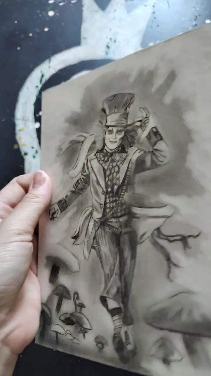 Miniatura: 0608 Tarrant Hightopp "The Hatter" - black and white