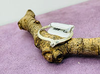 10 KWG Diamond Promise Ring