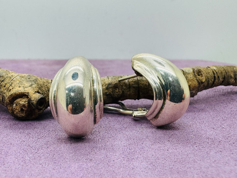 Thumbnail: 925 Tiffany & Co Shell Dome Vendome Paloma Picasso Earrings