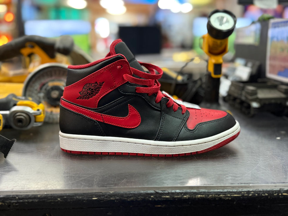 Thumbnail: Jordan 1 Mid Alternate Bred (2022) Size 8.5