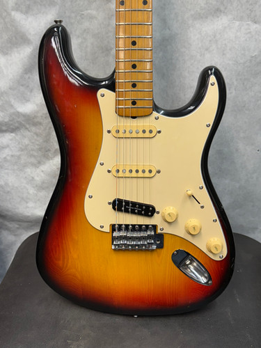 Yamaha Electric Guitar SR400 Super Rock'n'roller Sunburst Made in