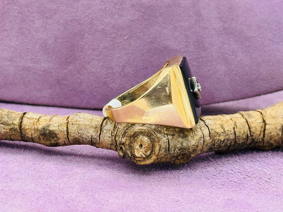 Thumbnail: 10 KYG Rectangle Onyx Mens Ring with Center Diamond