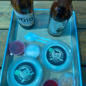 עגלת אוכל מזליקה