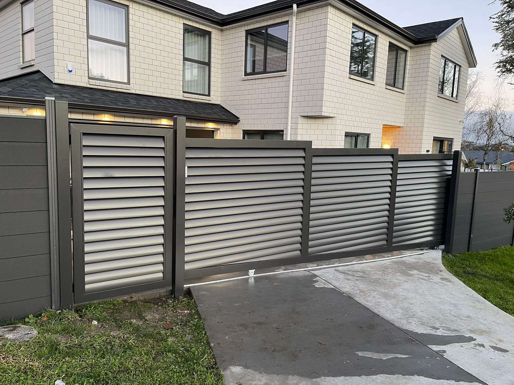 Aluminium Fences – Durable & Low-Maintenance