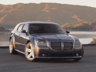 2003 Dodge Magnum SRT-8 Concept