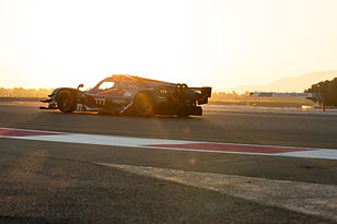 2026KYBURZLorisCastelletCINQ.jpg