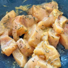 Marinade moutarde, miel et thym
