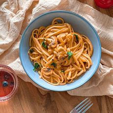 Gnocchis au fromage et à la tomate séchées 
