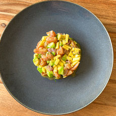 Tartare saumon, avocat et mangue