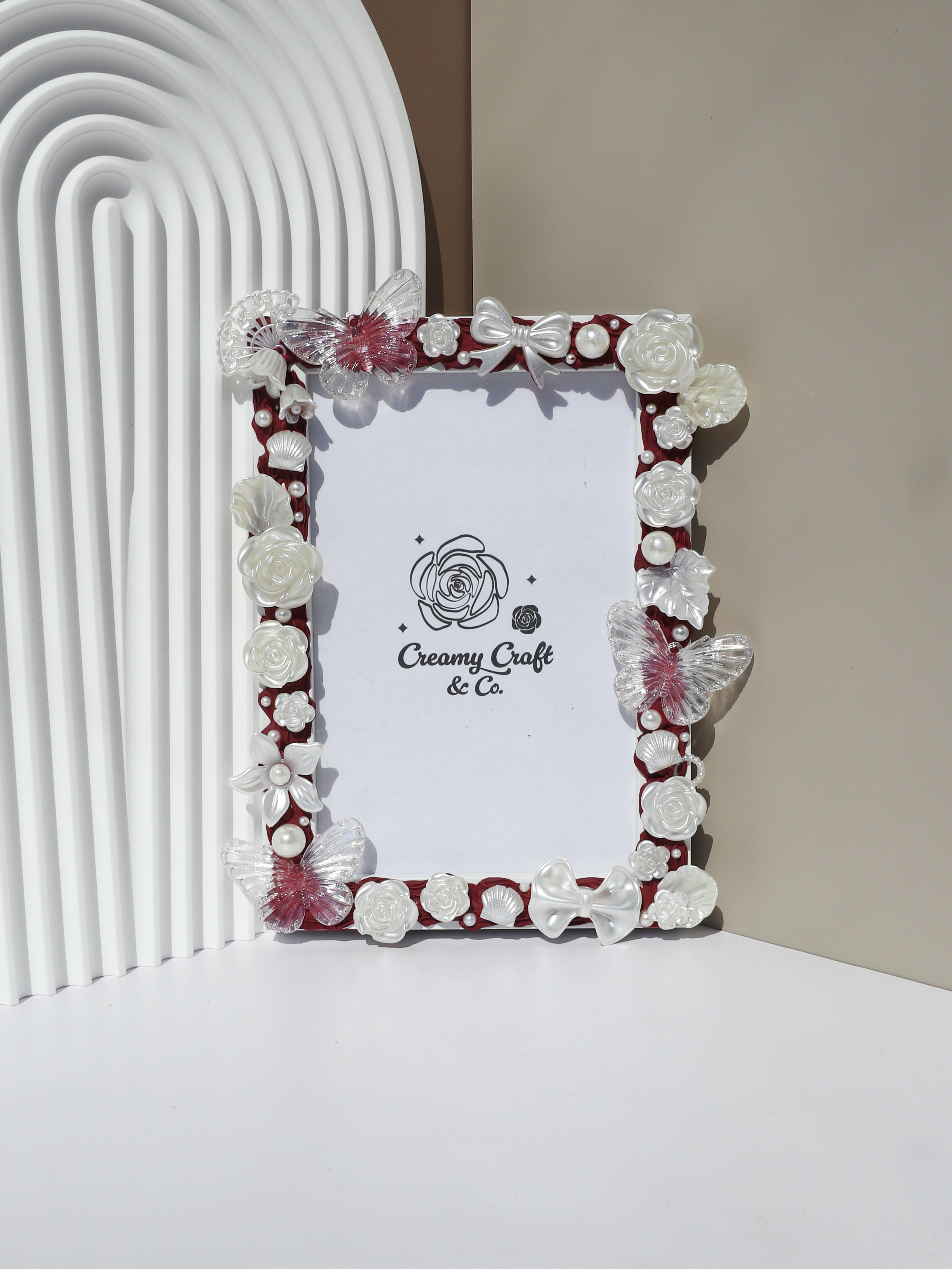 Pearly Maroon Bouquet Photo Frame decorated with imitation cream glue front view