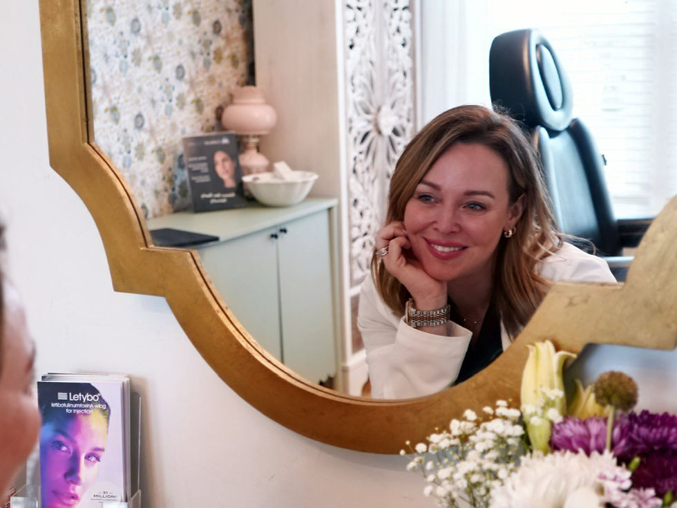 Holly Constantini Hollywood Skin Park Ridge