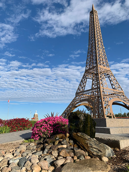 Eiffel Tower May.JPG