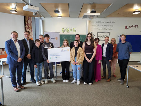 Schulpartnerschaft mit Rotary Club Schwabach