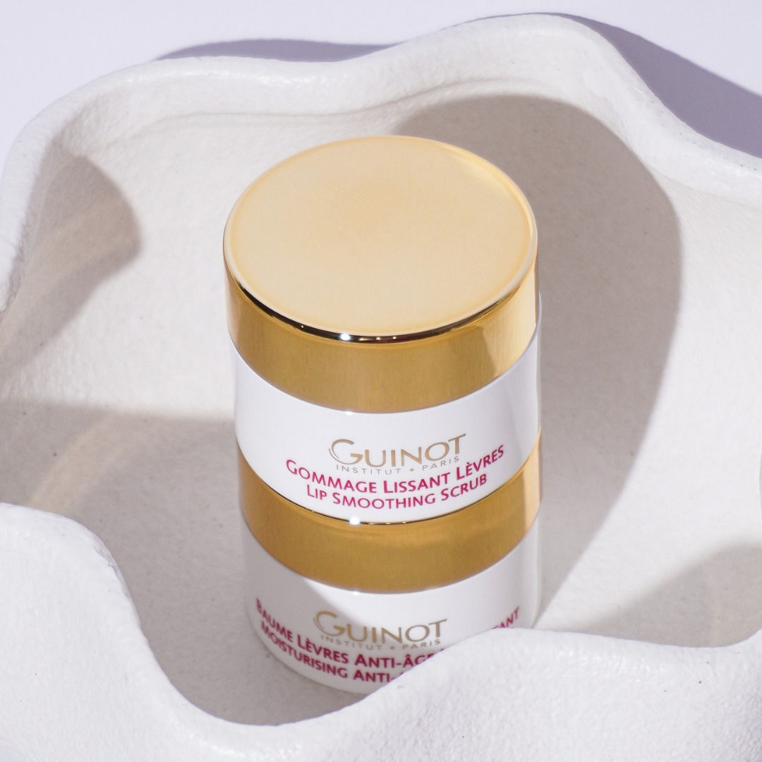 LIP PERFECT DUO-טיפול לשפתיים פילינג+הזנה