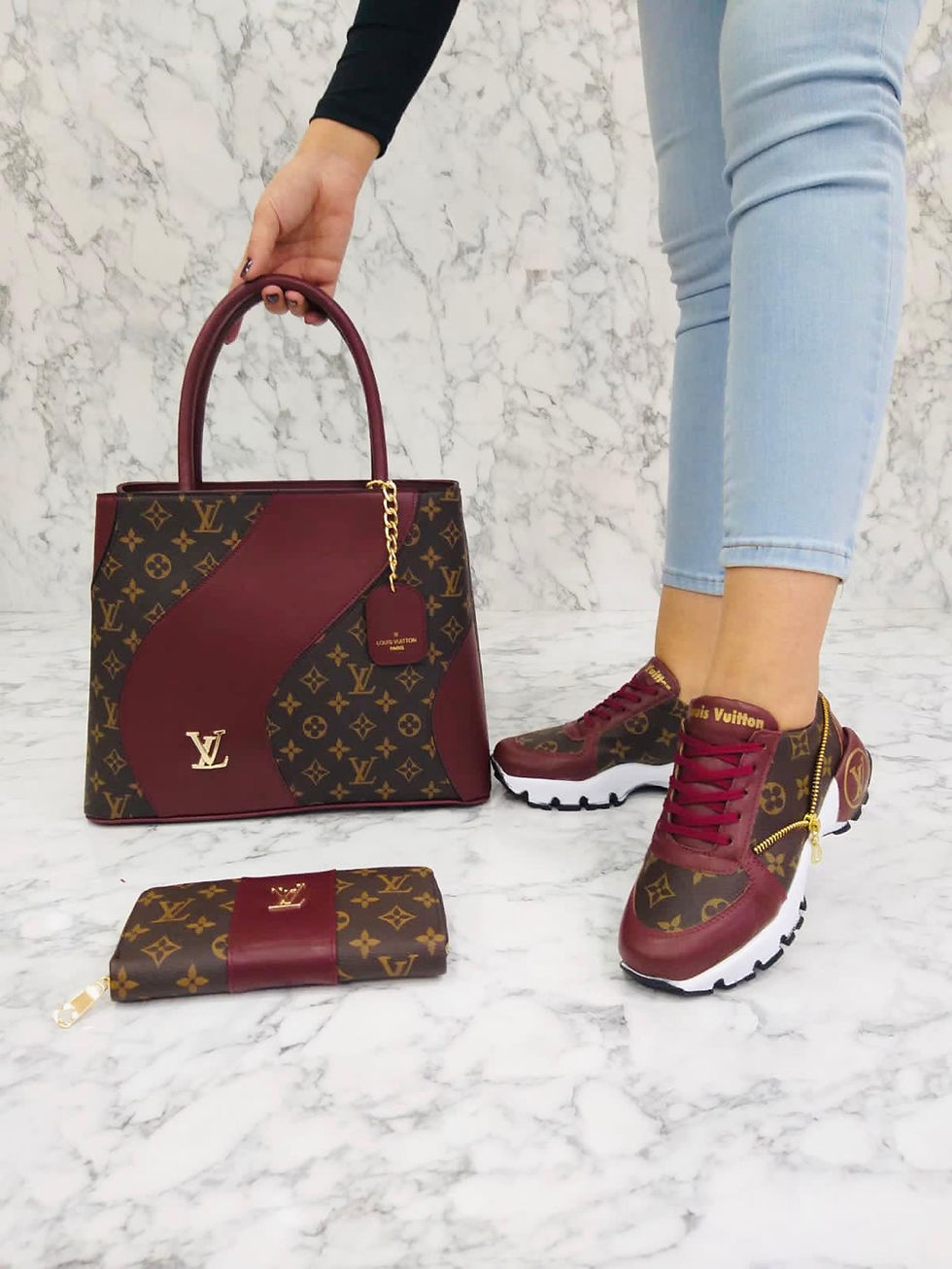 Thumbnail: Louis Vuitton set