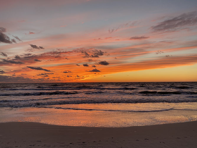 Sunsets like no other.jpeg