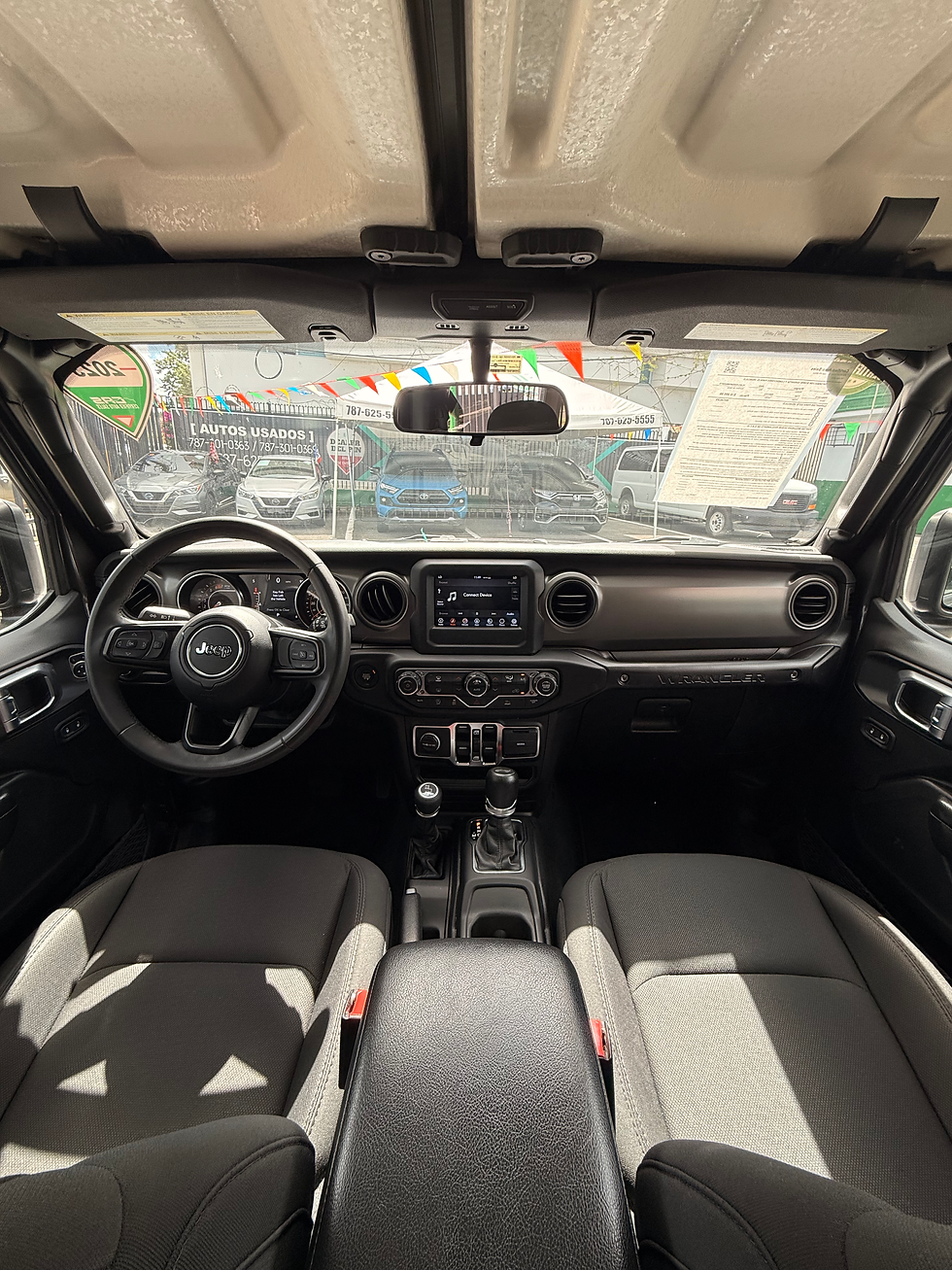 Miniatura: Jeep Wrangler 2023