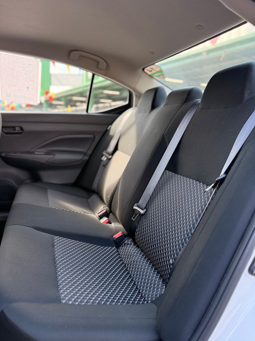 Miniatura: Nissan Versa 2024