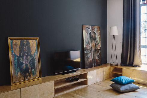 entreprise-de-peinture-mur-noir-mat.jpeg