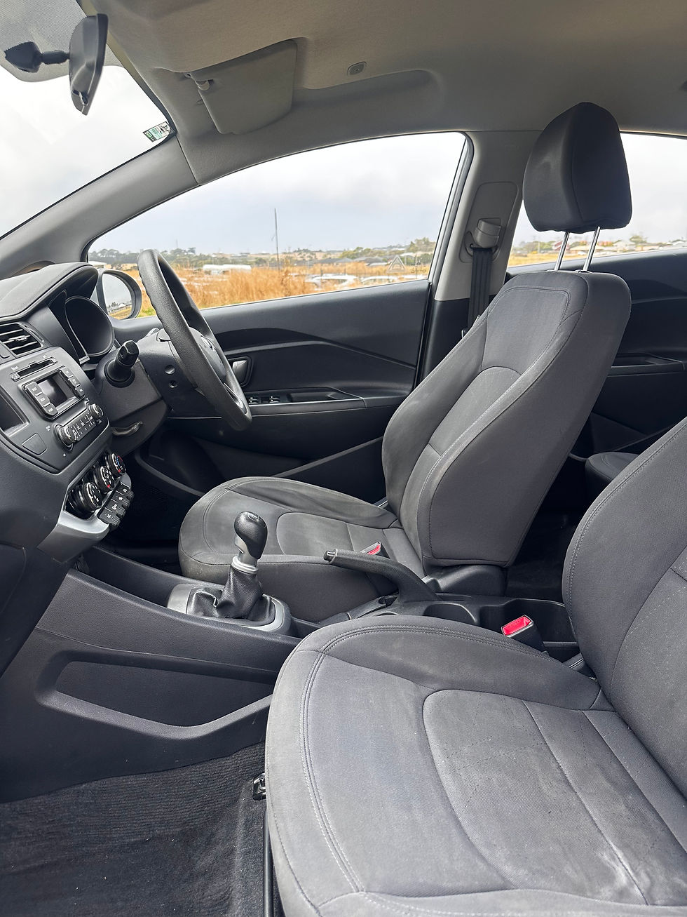 Thumbnail: KIA RIO S