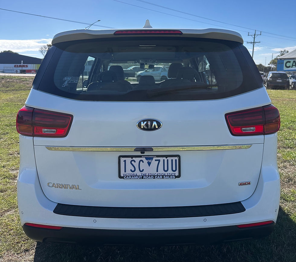 Thumbnail: KIA GRAND CARNIVAL S