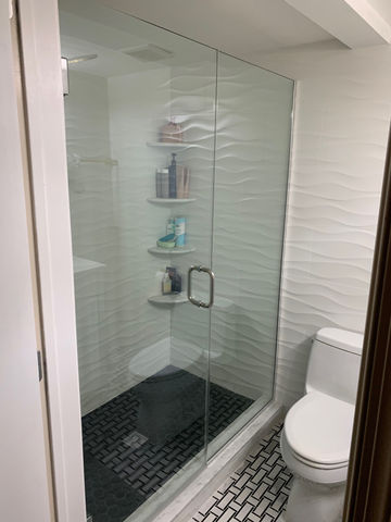 Julie Bathroom 4.jpg