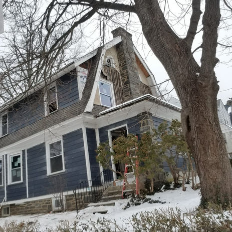 St Pauls Hardiplank and Addition above Garage (4).JPG