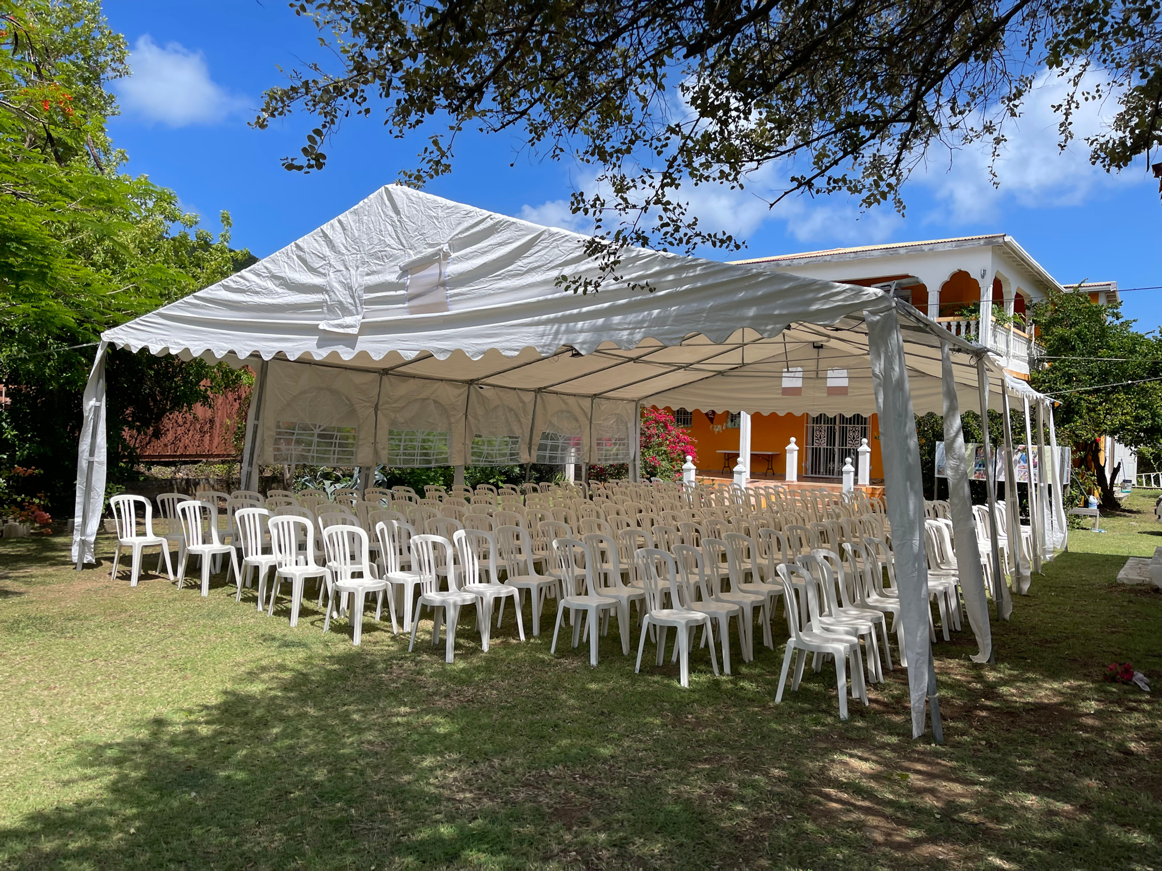 Tent 8m x 12m