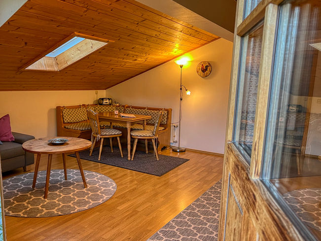 Almenrausch living room