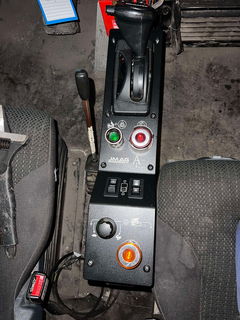 Thumbnail: Aluminium Centre console 
