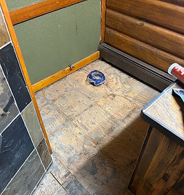 tile bathroom floor