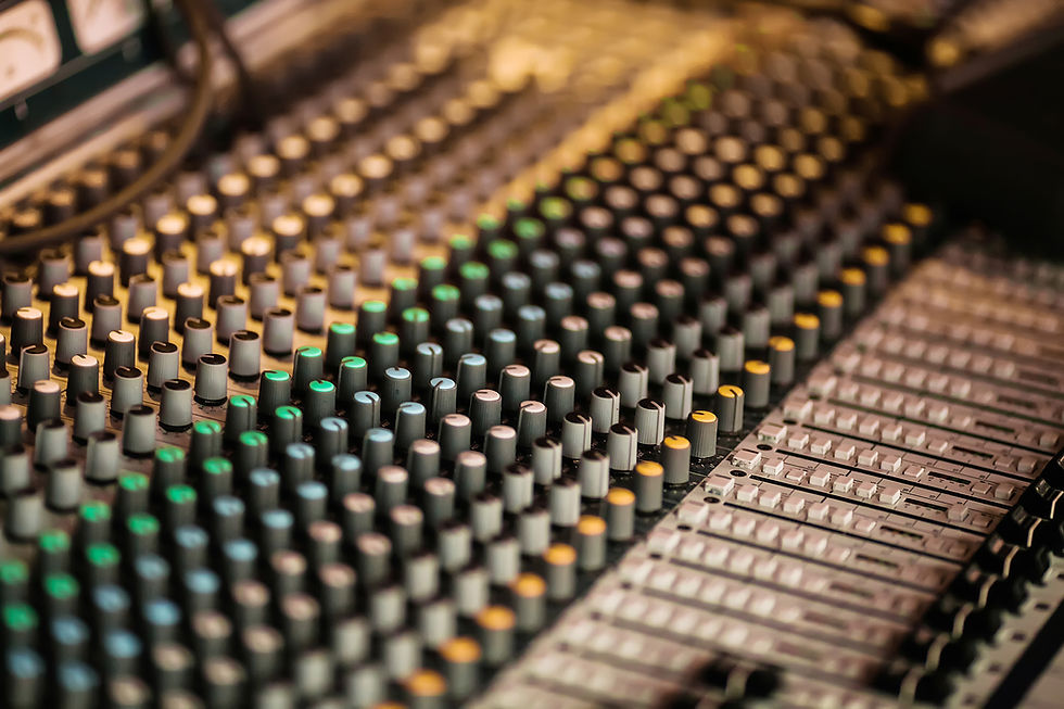 sound-music-mixer-control-panel-2026-01-08-06-08-16-utc.jpg
