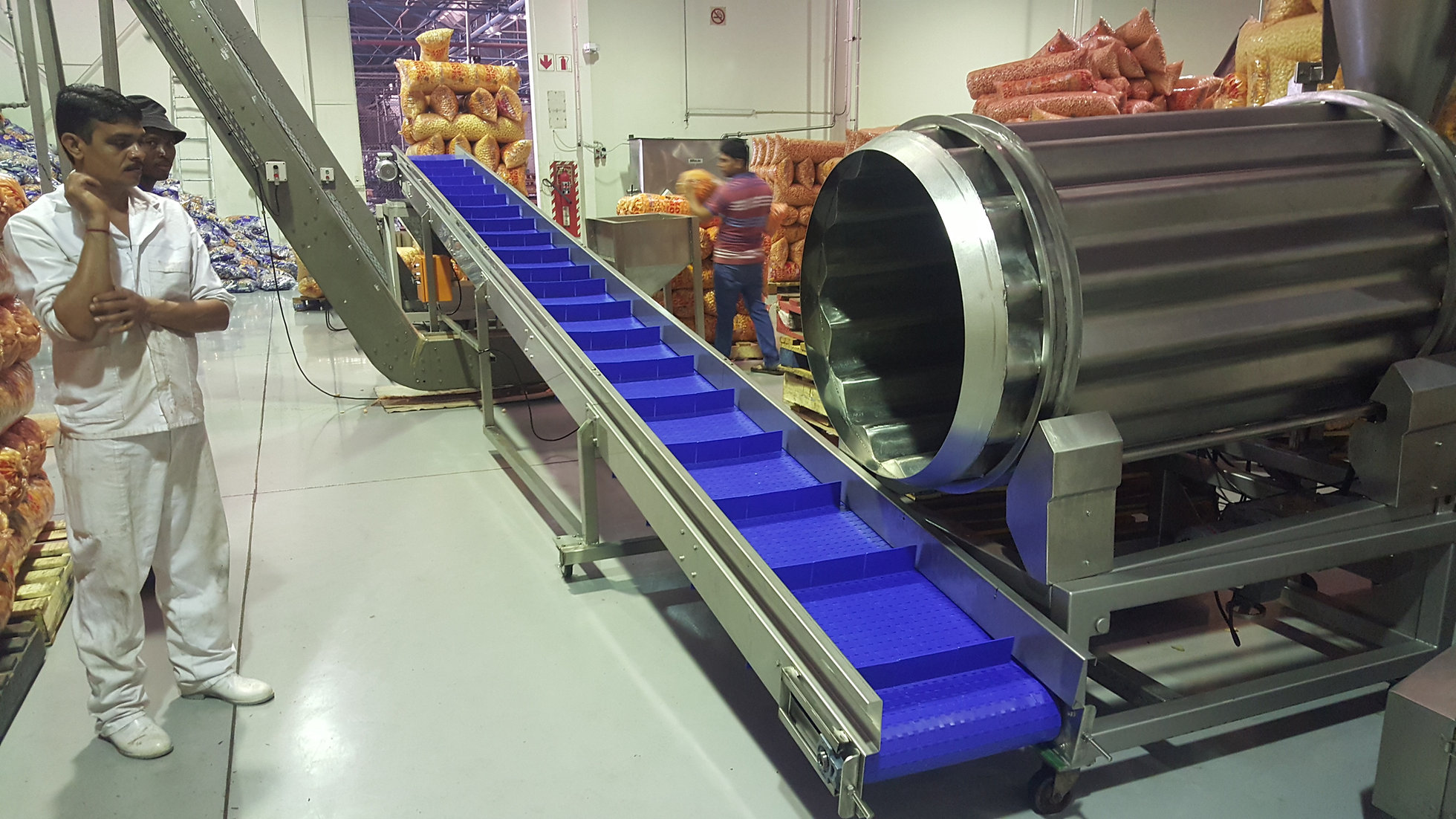 Conveyor systems for food applications AMMTECH SA