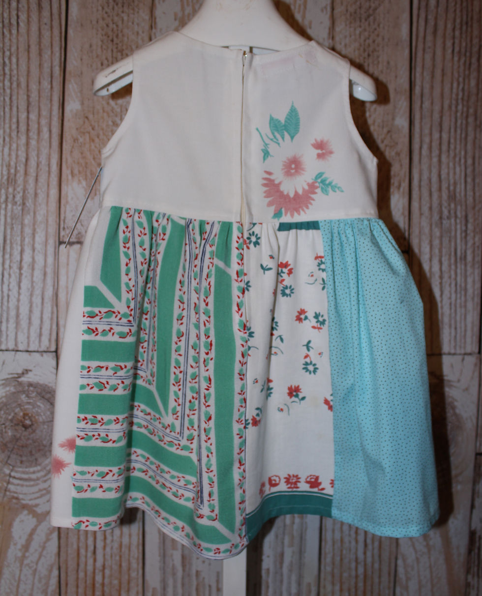 Thumbnail: White/pink/aqua dress