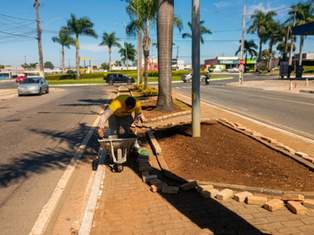 Avenida Central, no Uirapuru, recebe obras de revitalização