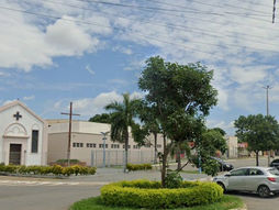 Igrejinha de Senador Canedo: antes e depois da restauração