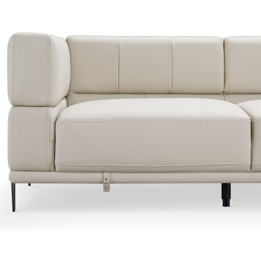 EA2352 Napoli Lounge Sofa – lifestyle setting – luxury Italian furniture India