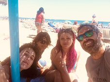 Un poco en la playa antes de la apertura del festival