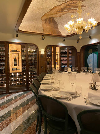 private dining, interior deign, restaurant design, wine cellar, chambre separee 