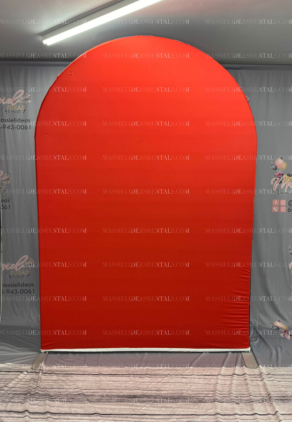 Round and Square - Red