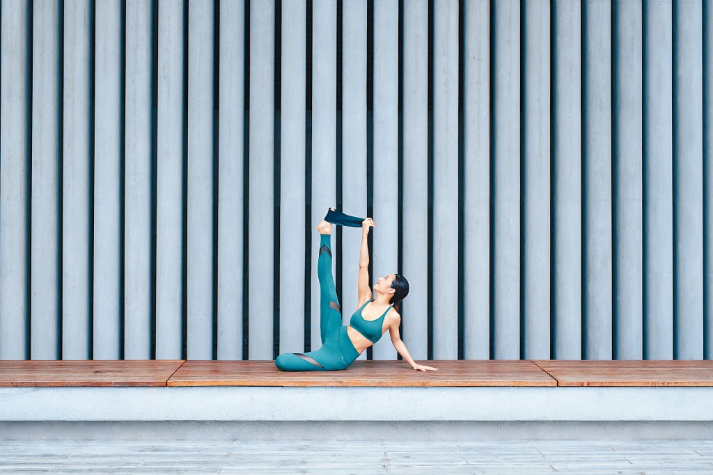 A girl wearing gourami's activewear