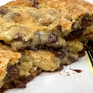 Classic Chocolate Chip Cookie