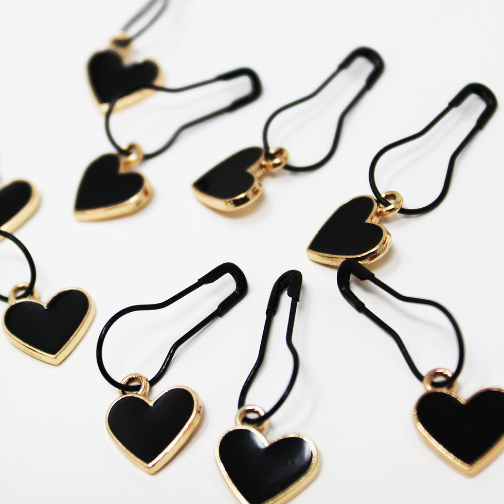 Black Hearts Stitch Markers - Set of 10