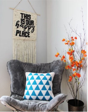 Thumbnail: Triangles Bundle Crochet Pillow Pattern