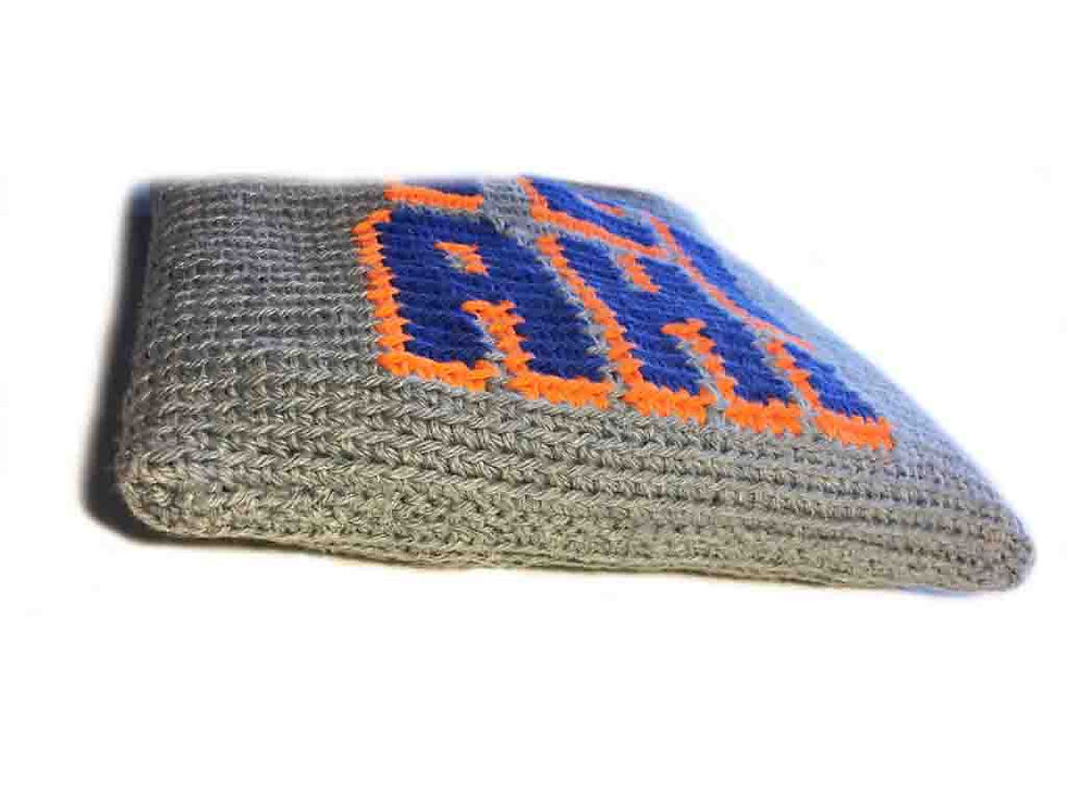 Thumbnail: YEAH! Crochet Tapestry Pouch Pattern